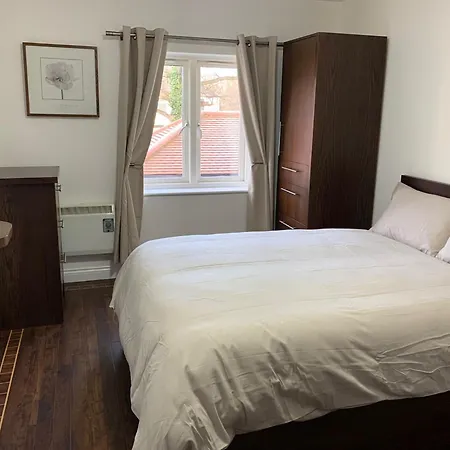 Cambridge Square Exec 3bed Apartmán